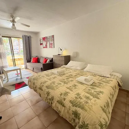 Castle Harbour 402 לוס כריסטיאנוס